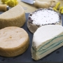 Como fazer queijo vegano: ingredientes e opções para viciados em queijo!